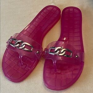 Vince Camuto Raspberry Magenta Jelly Thong Sandals with golden Chain size 11